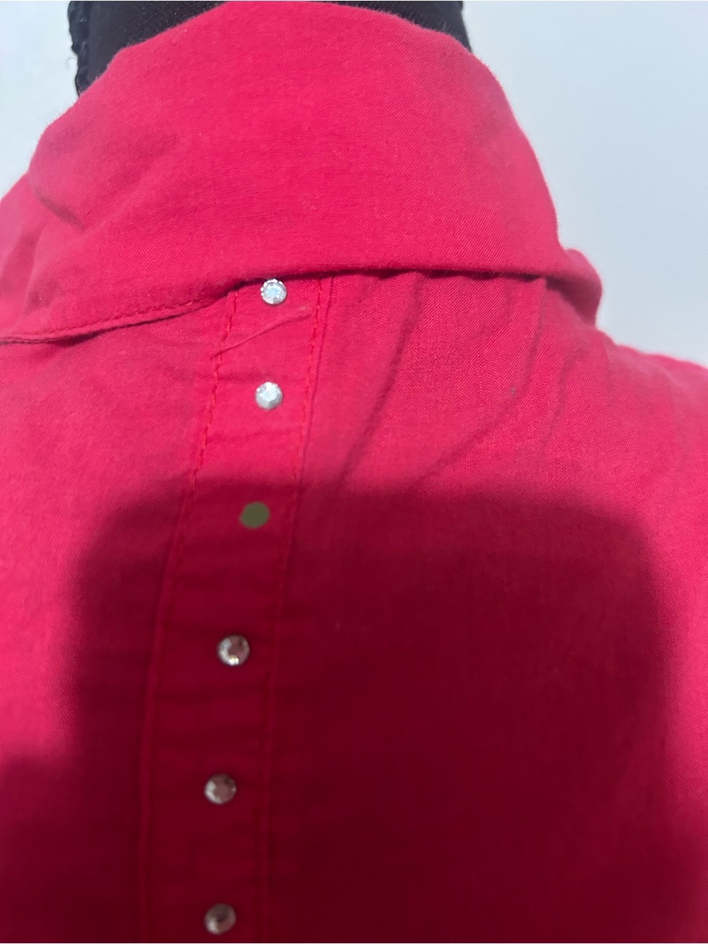 Volcom Red Ruched Button-Down Shirt - Picture 4 of 5